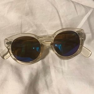 LAST CHANCE 🕶 Clear frame polarized sunglasses